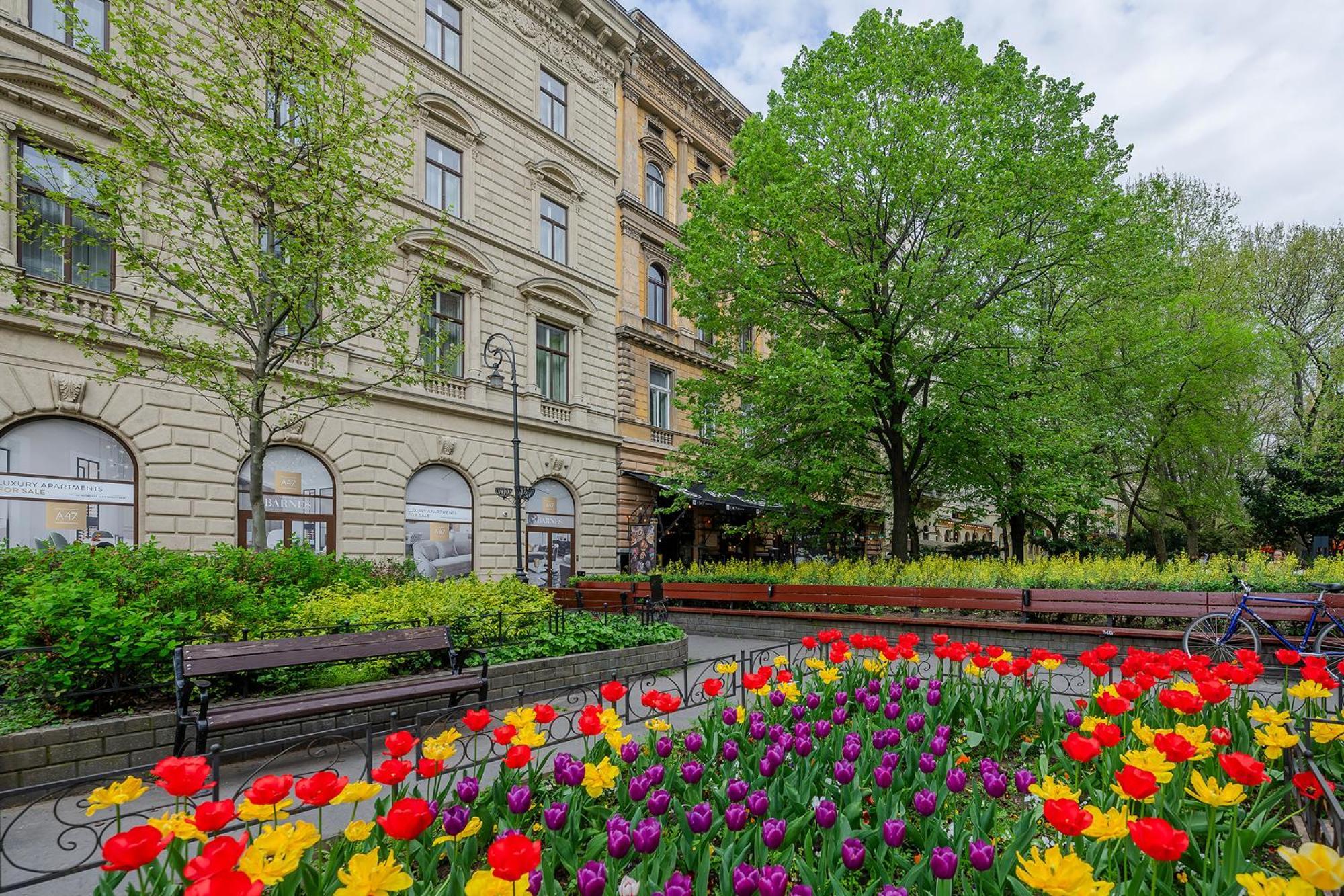 Liszt Modern Chic Apartment Budapest Eksteriør billede